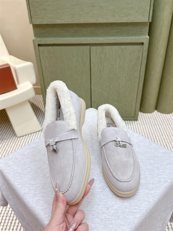 2025126104251132 440